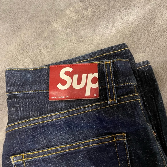 Supreme Rigid Slim Jeans , Size 30 , Brand New - Picture 2 of 3